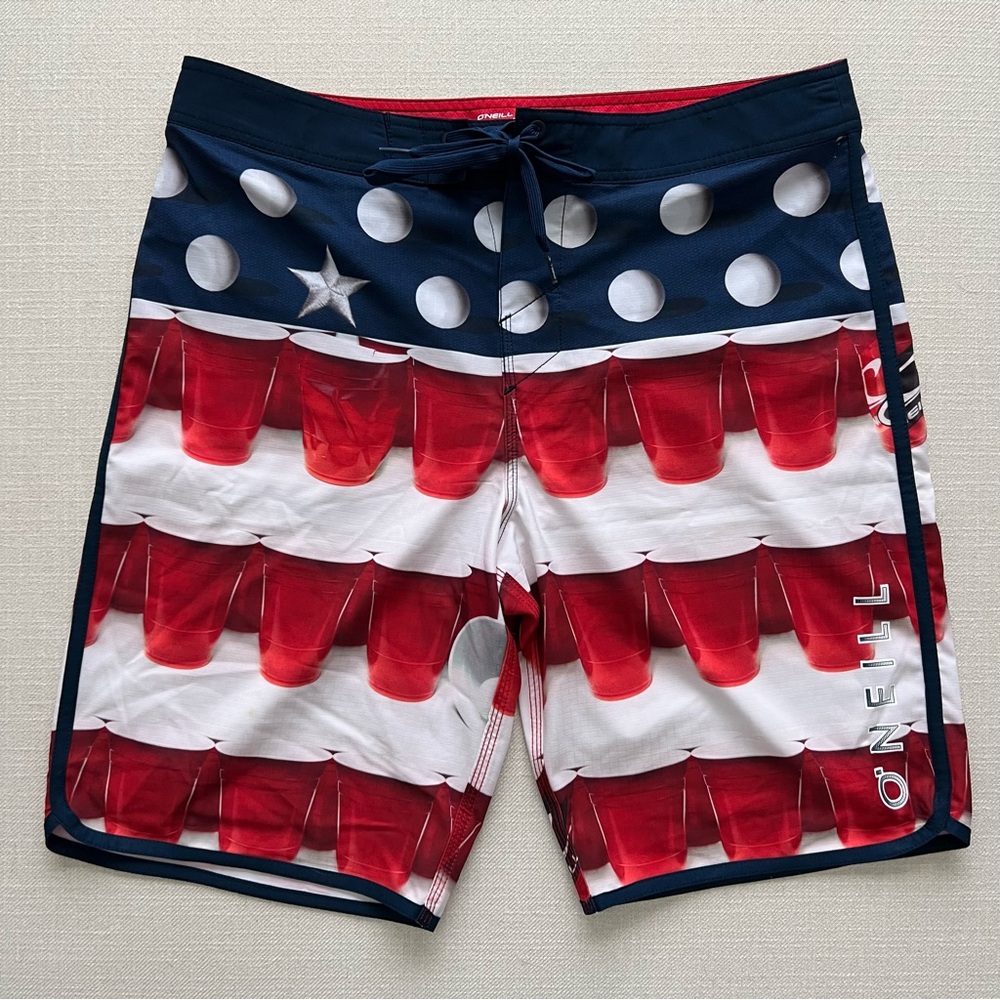 O'Neill 21" Beer Pong Flip Cup Size 32 Board Short